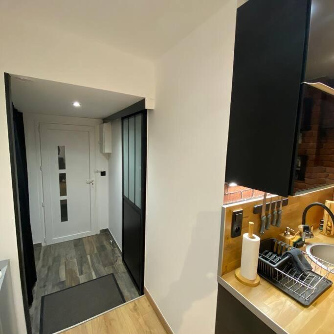 Escale Studio 21M Aeroport Cdg Parc Expo Asterix Gonesse Εξωτερικό φωτογραφία