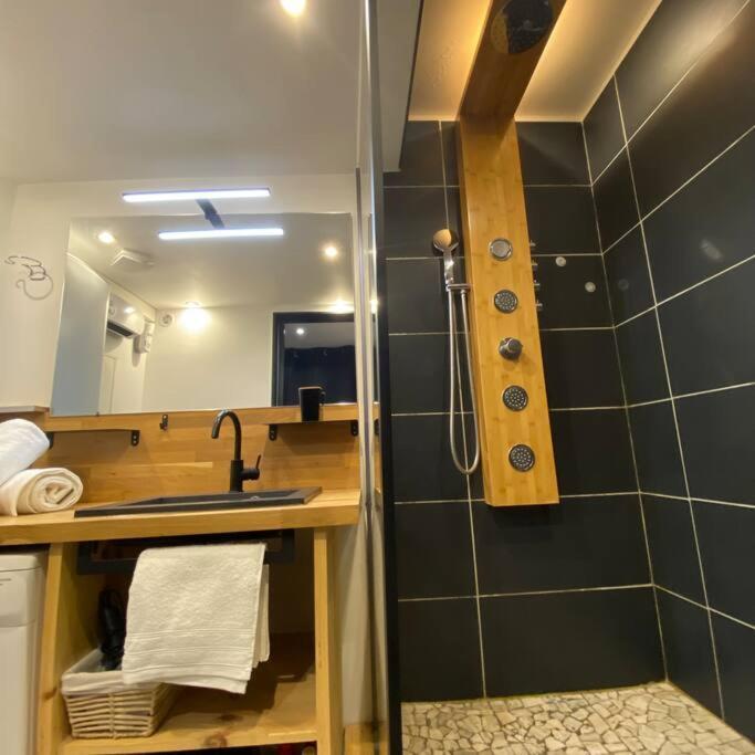 Escale Studio 21M Aeroport Cdg Parc Expo Asterix Gonesse Εξωτερικό φωτογραφία