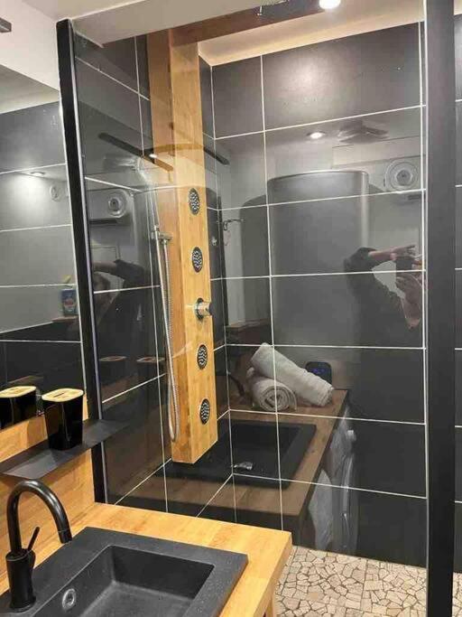Escale Studio 21M Aeroport Cdg Parc Expo Asterix Gonesse Εξωτερικό φωτογραφία