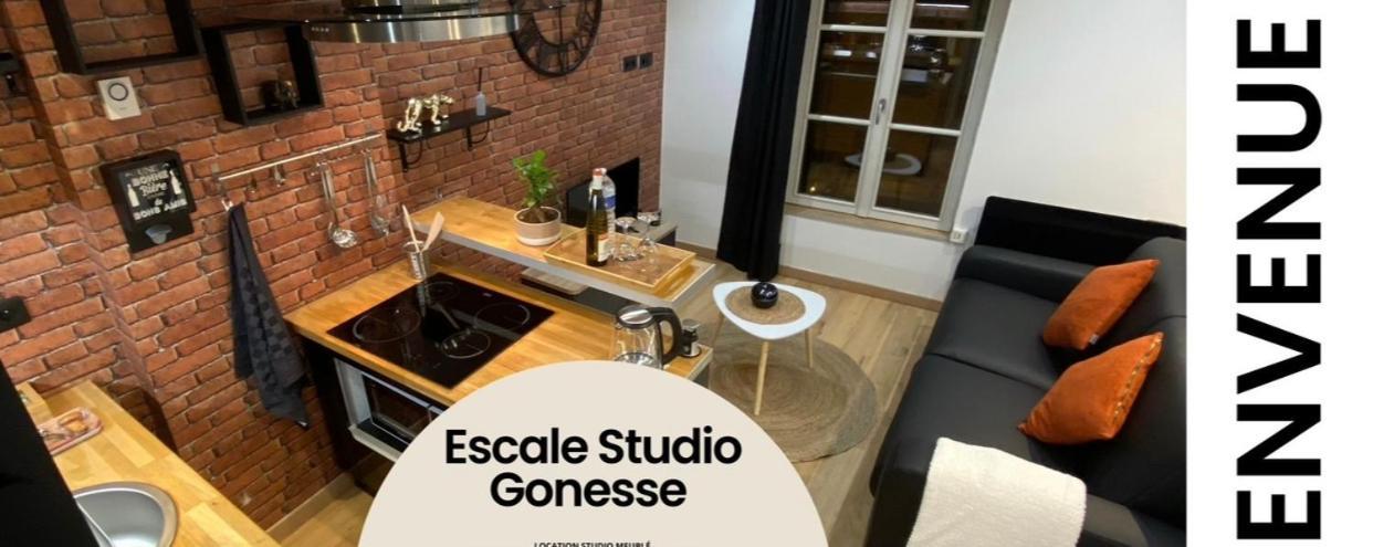 Escale Studio 21M Aeroport Cdg Parc Expo Asterix Gonesse Εξωτερικό φωτογραφία
